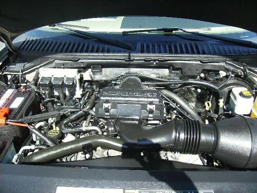 Ford Expedition 2006 photo 2