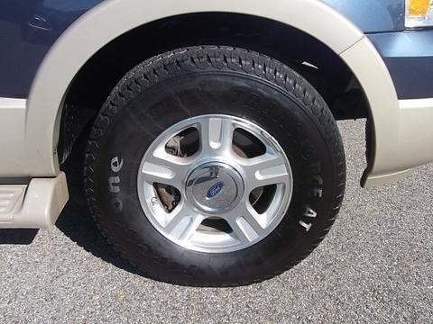Ford Expedition 2006 photo 2