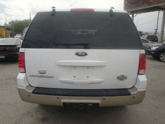 Ford Expedition 2006 photo 3