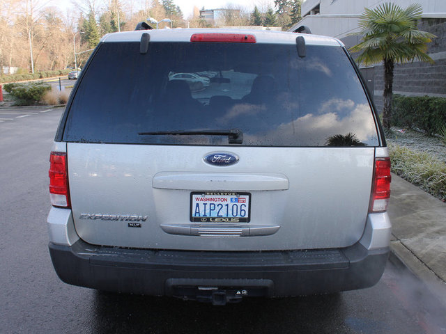 Ford Expedition 2006 photo 2