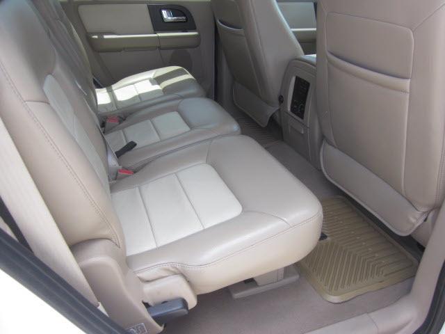 Ford Expedition 2006 photo 2