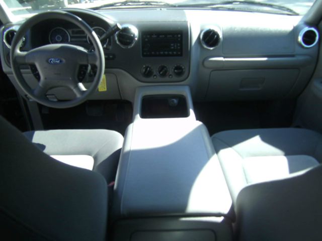 Ford Expedition 2006 photo 4
