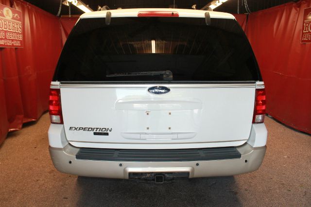 Ford Expedition 2006 photo 2