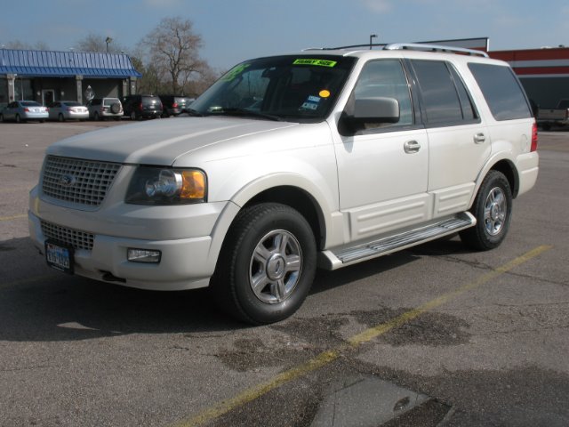 Ford Expedition Super SUV
