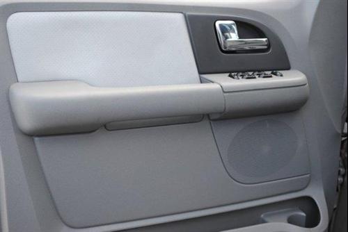 Ford Expedition 2006 photo 4
