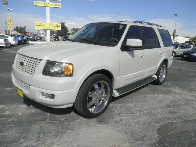 Ford Expedition 2006 photo 2