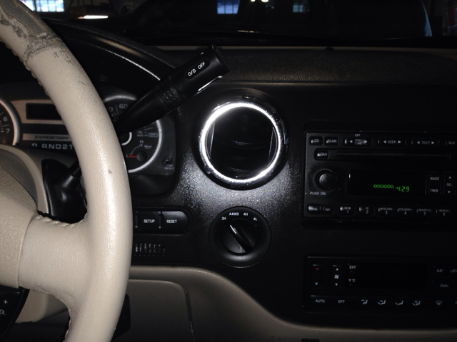 Ford Expedition 2006 photo 2