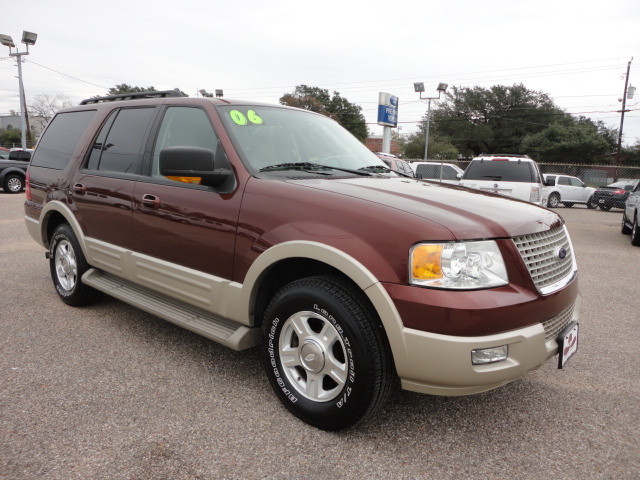 Ford Expedition 2006 photo 2