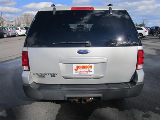 Ford Expedition 2006 photo 2