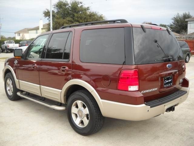 Ford Expedition 2006 photo 2