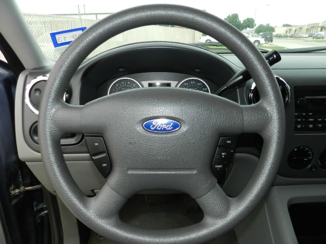 Ford Expedition 2006 photo 15