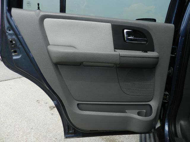 Ford Expedition 2006 photo 24