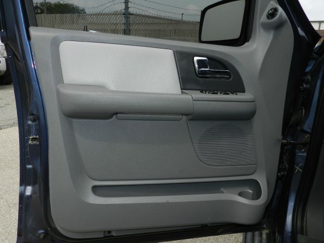 Ford Expedition 2006 photo 5