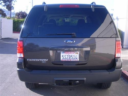 Ford Expedition 2006 photo 2