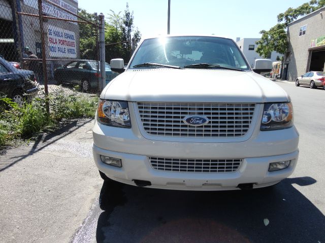 Ford Expedition 2006 photo 2
