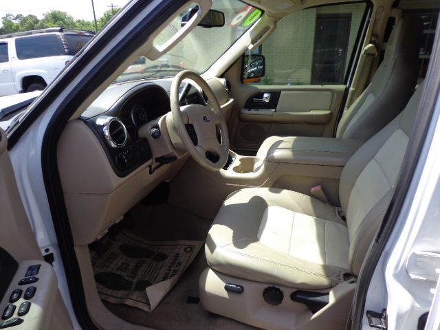 Ford Expedition 2006 photo 19