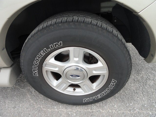 Ford Expedition 2006 photo 4