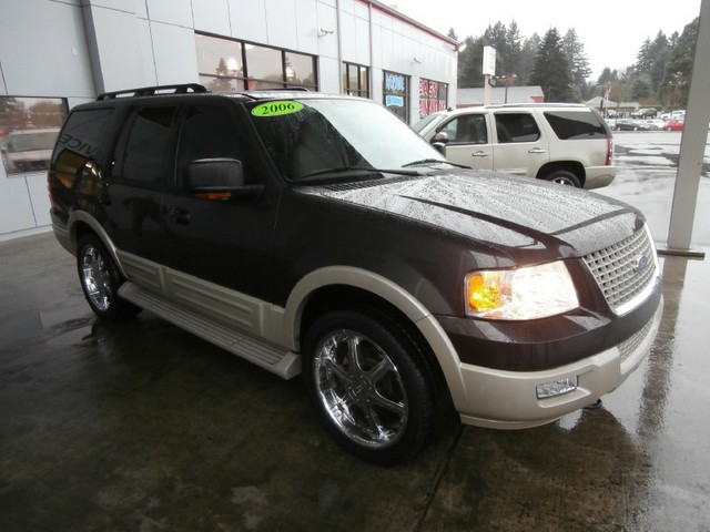 Ford Expedition 2006 photo 2