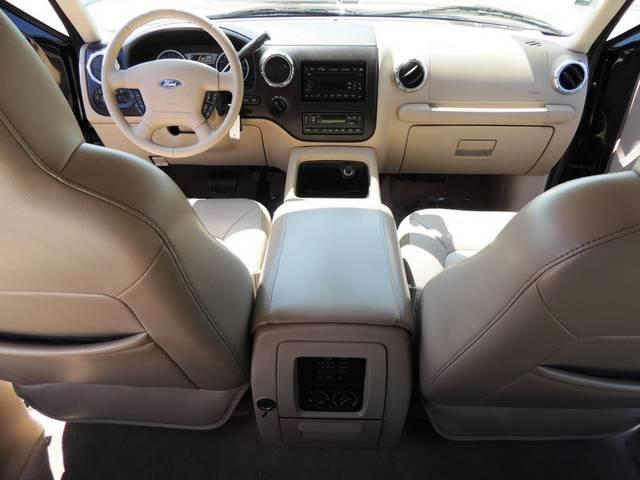 Ford Expedition 2006 photo 18