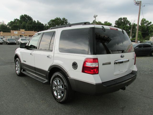 Ford Expedition SL 4x4 Regular Cab SUV