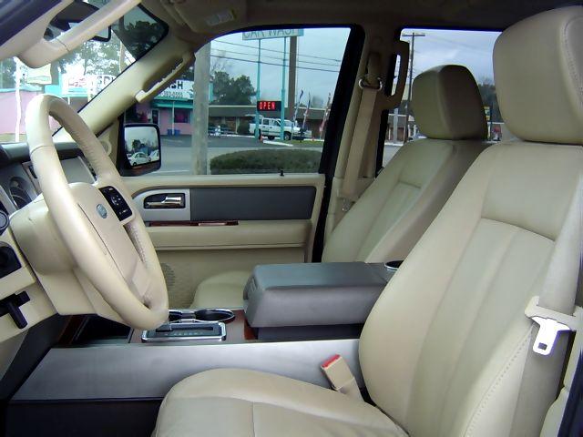 Ford Expedition 2007 photo 2