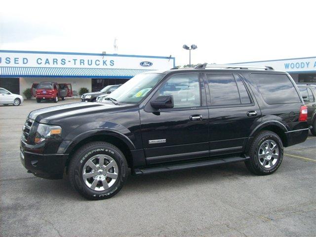Ford Expedition SLT 25 Sport Utility