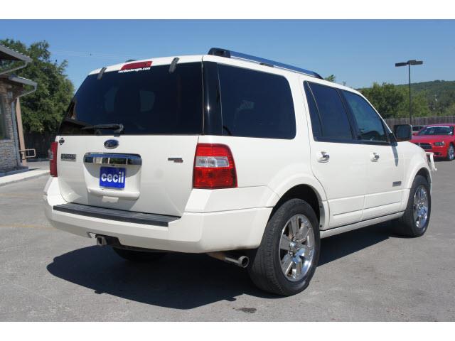 Ford Expedition SLT 25 SUV