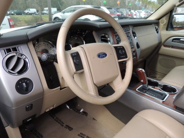 Ford Expedition 2009 photo 3