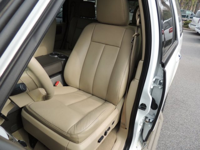 Ford Expedition 2009 photo 4