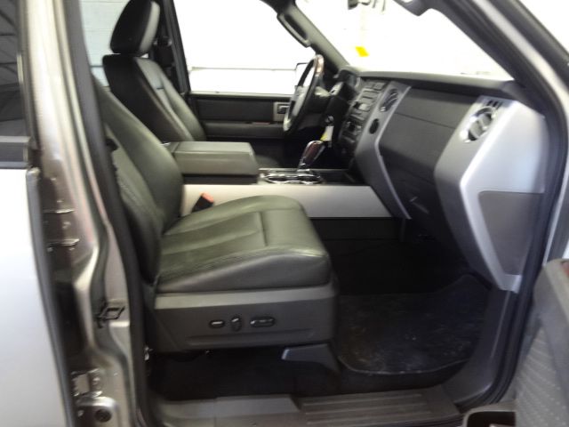 Ford Expedition 2009 photo 15