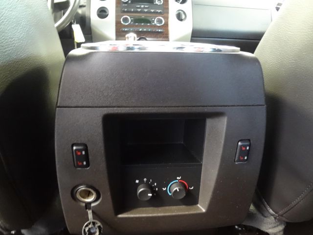 Ford Expedition 2009 photo 30
