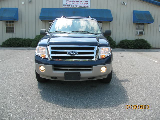 Ford Expedition 2009 photo 1