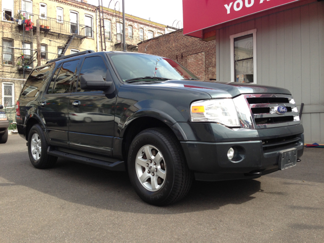 Ford Expedition SL 4x4 Regular Cab SUV