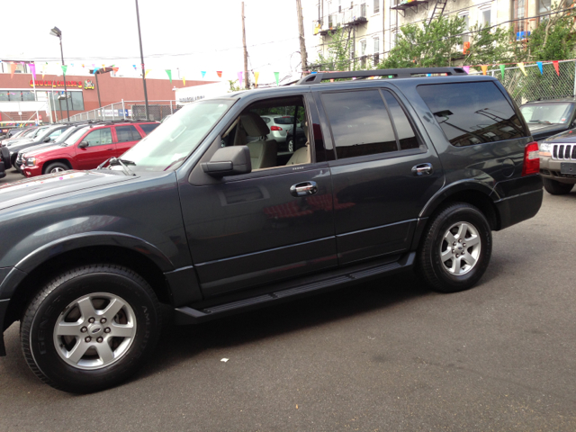Ford Expedition 2009 photo 2