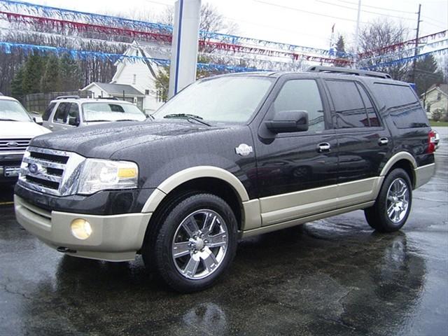 Ford Expedition Premier 2WD 4-cyl Auto Sport Utility