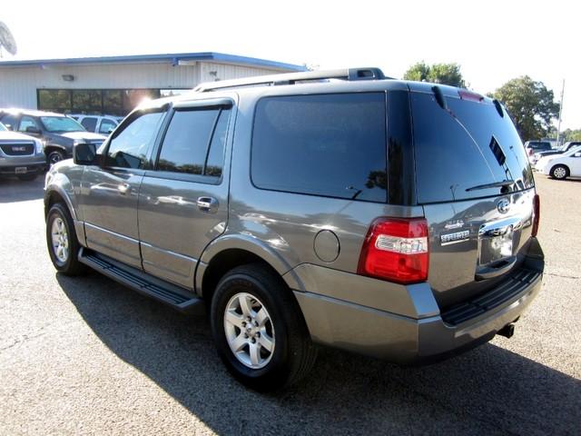 Ford Expedition 2010 photo 5