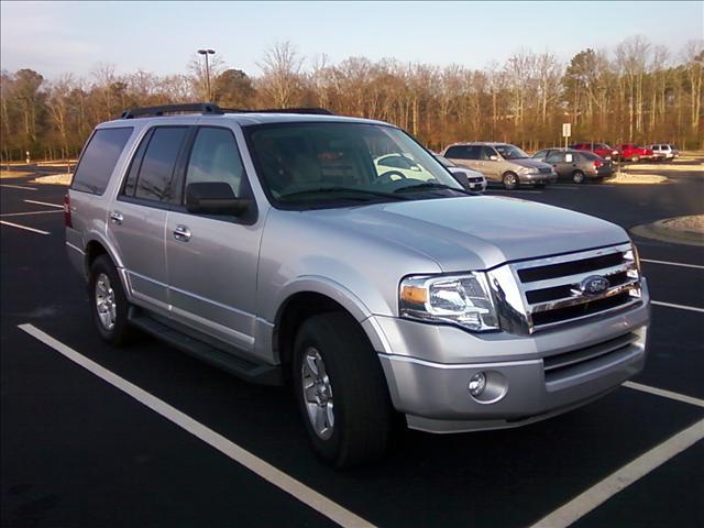 Ford Expedition 2010 photo 5