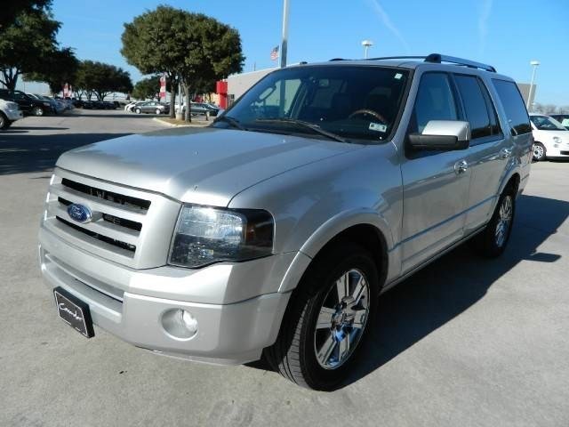 Ford Expedition 2010 photo 1