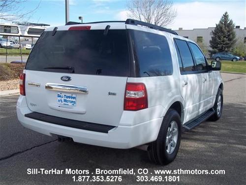Ford Expedition 2010 photo 2