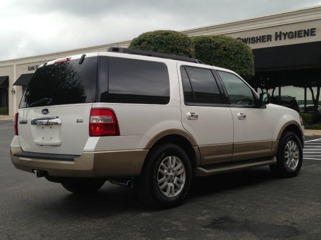 Ford Expedition 3.7L FWD SUV