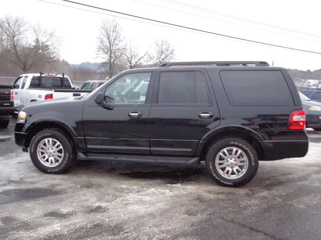 Ford Expedition 2011 photo 3