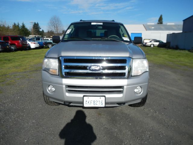 Ford Expedition 2011 photo 3