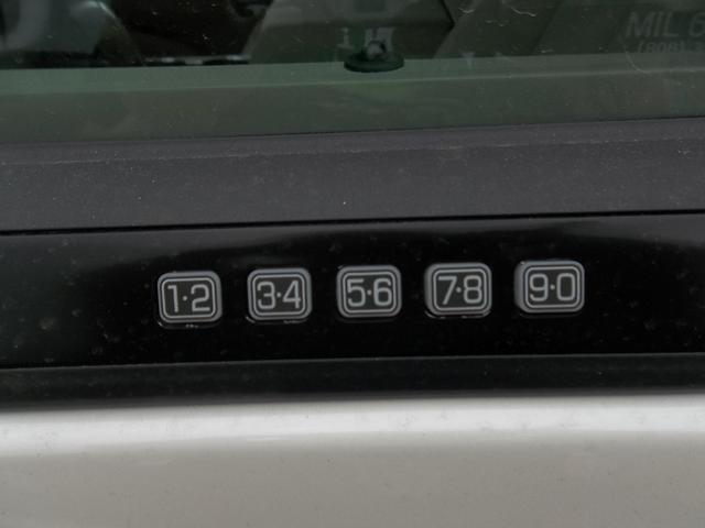 Ford Expedition 2012 photo 2