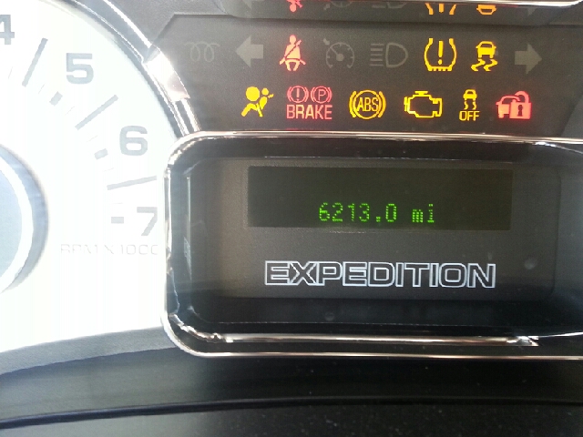 Ford Expedition 2012 photo 20