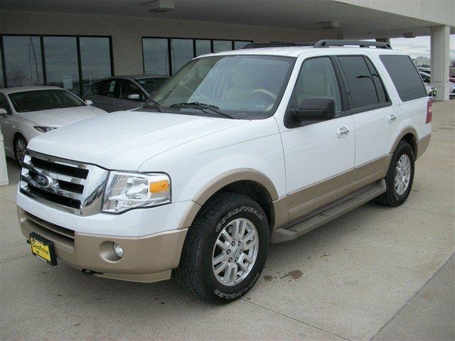Ford Expedition 2012 photo 3
