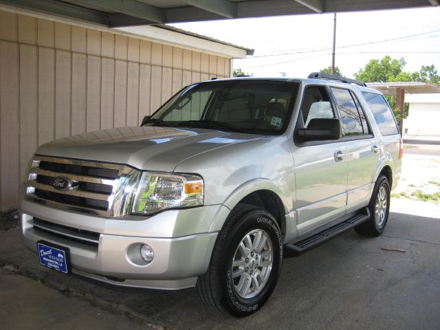 Ford Expedition 2012 photo 3