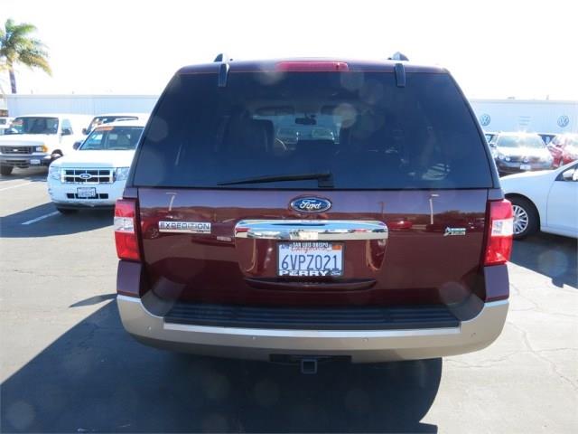 Ford Expedition 2012 photo 1