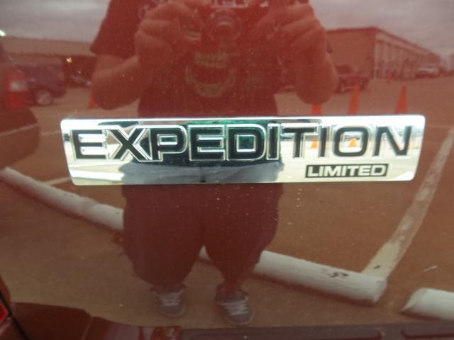 Ford Expedition 2012 photo 4