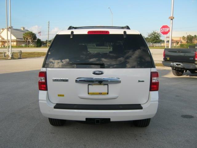 Ford Expedition 2012 photo 4