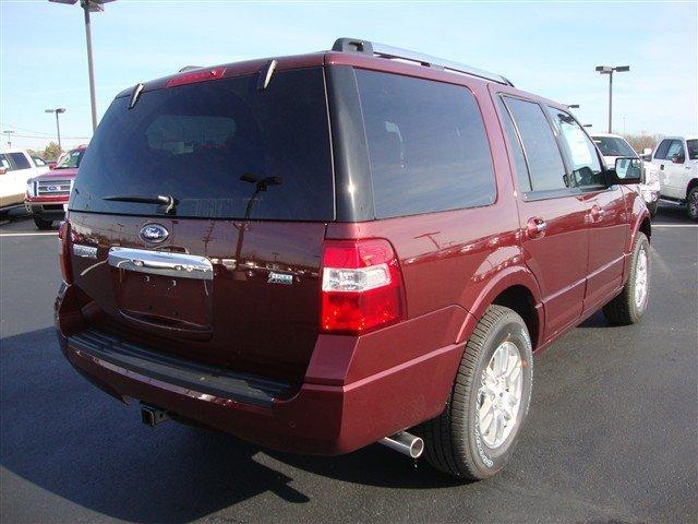 Ford Expedition 2012 photo 1